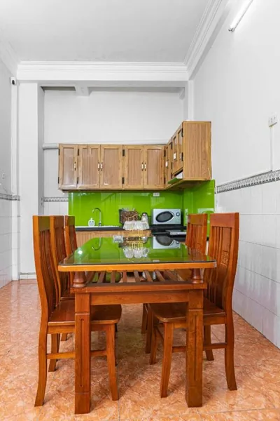 Sunny Garden Balcony in Old Quarter, Free Laundry, Free Water – Fotos 4